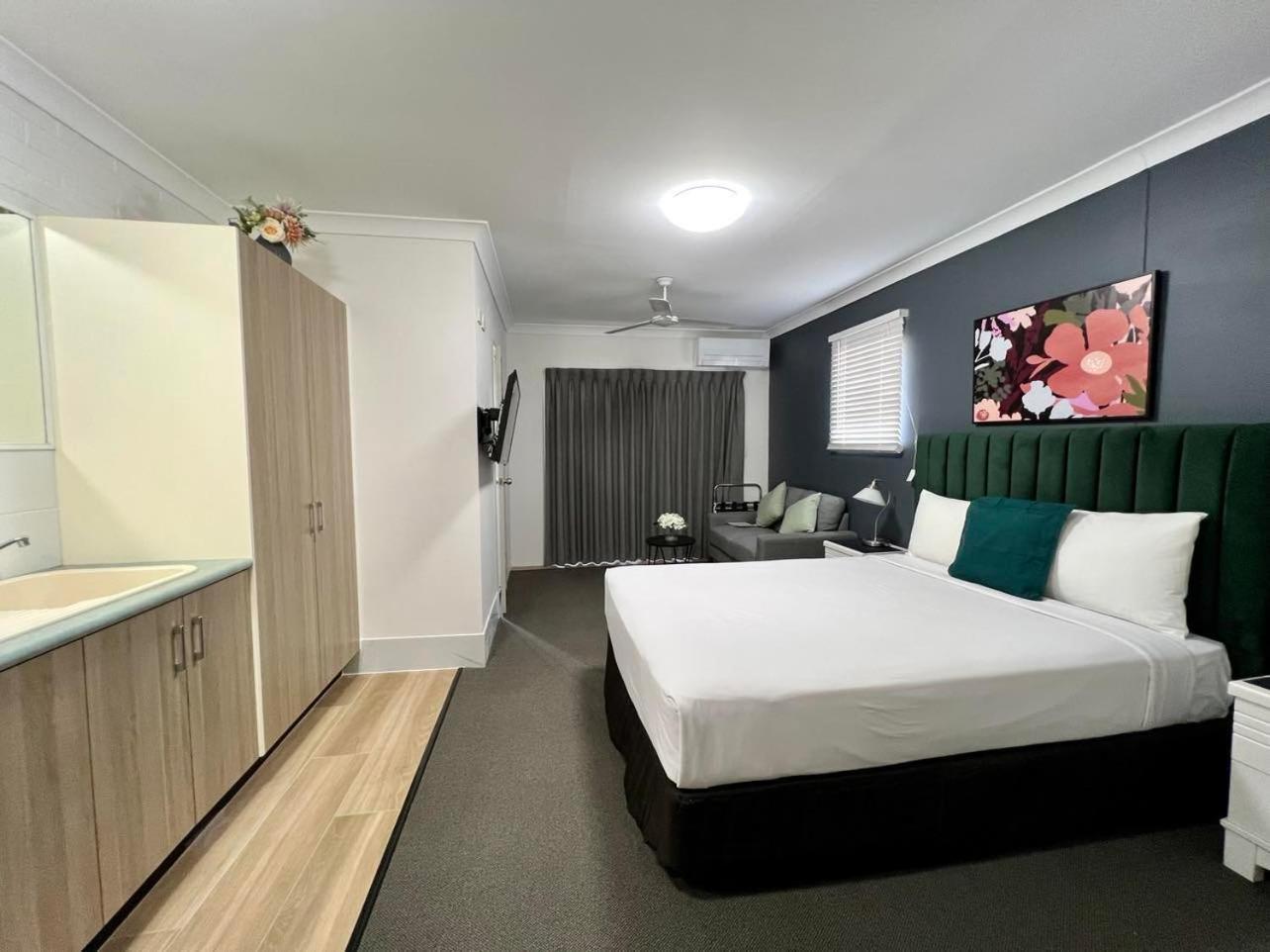 בריסביין Benson Court Motel מראה חיצוני תמונה